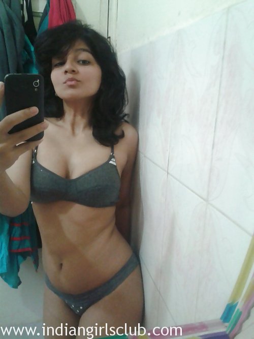 Mumbai college girl nude