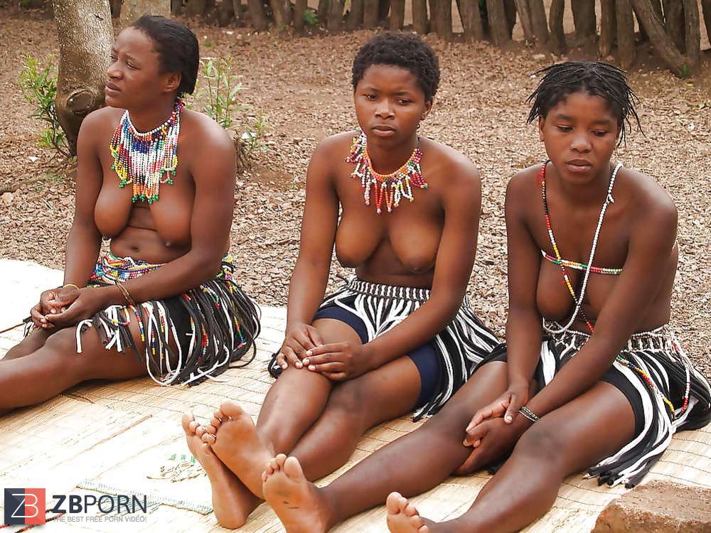 Naked tribes in africa
