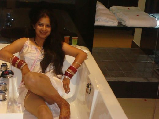 Indian honeymoon girl nude