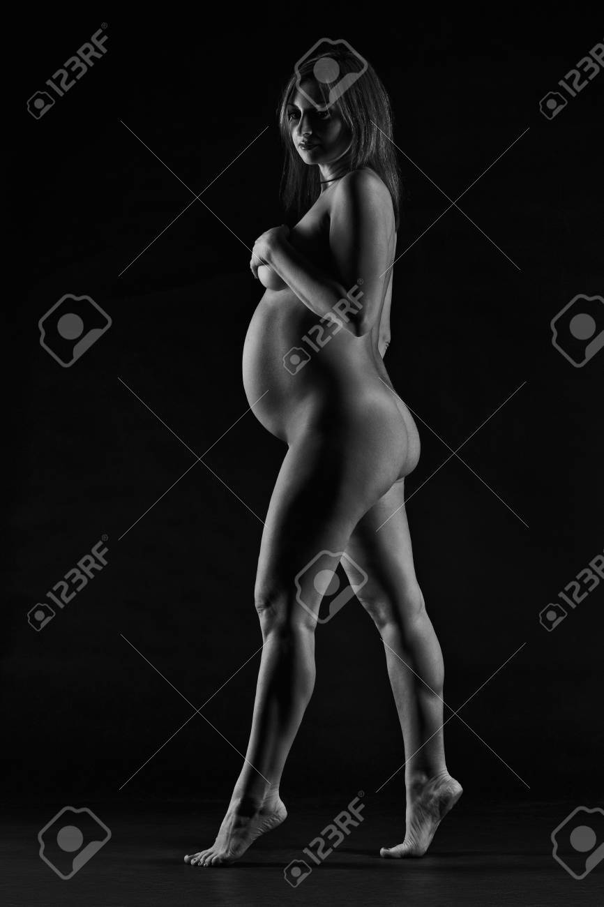 Very beautiful pregnant black naked girls