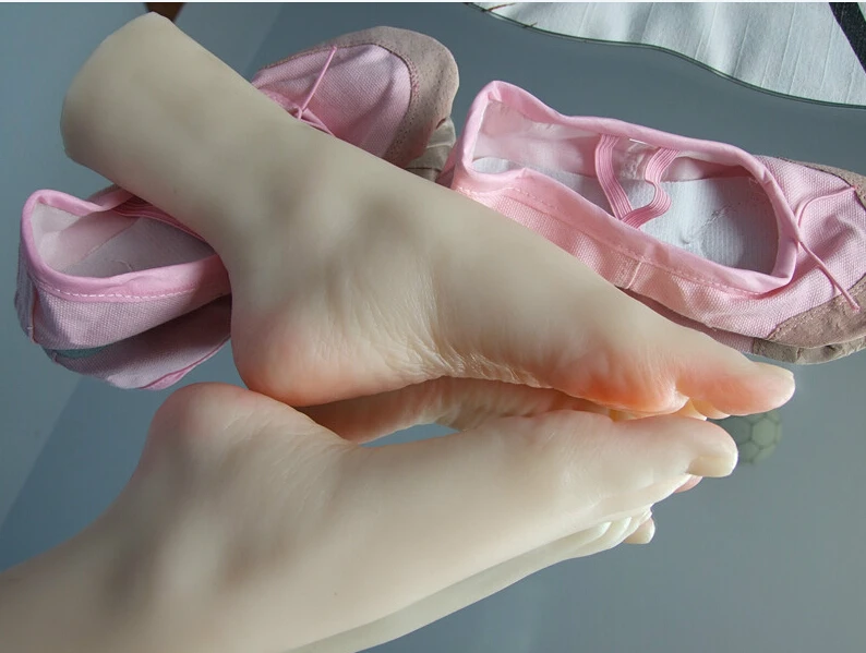 Silicone feet sex toy