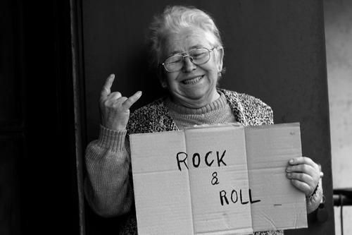Rock n roll grandma