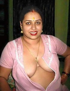 Nice nude aunty indian