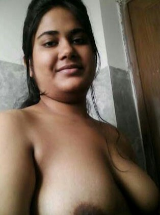 Desi bhabhi boob s pic