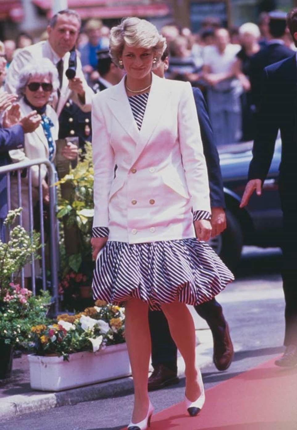 Diana prince mini skirt
