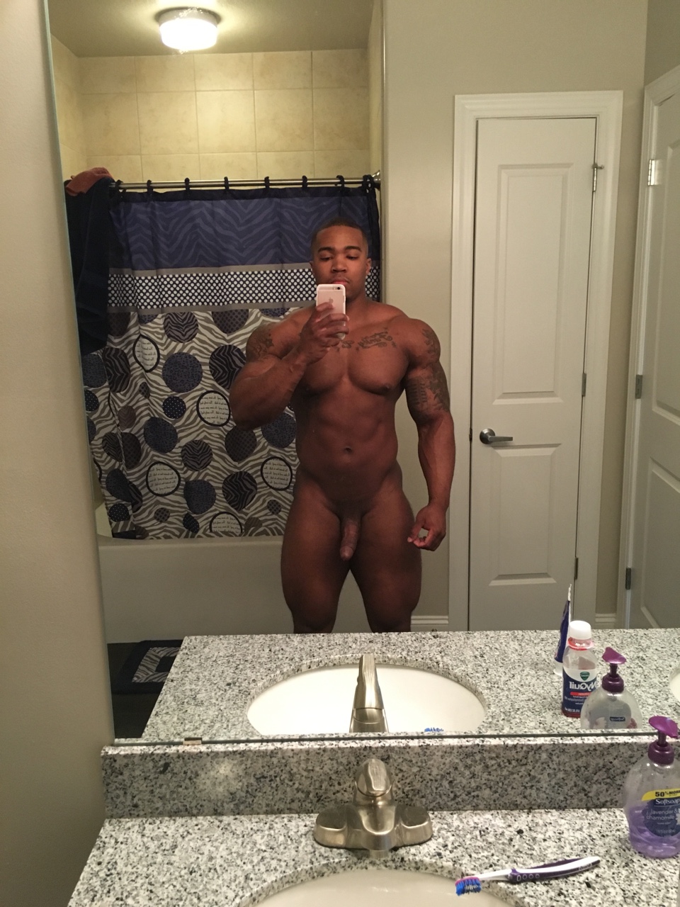 Nude black men selfies