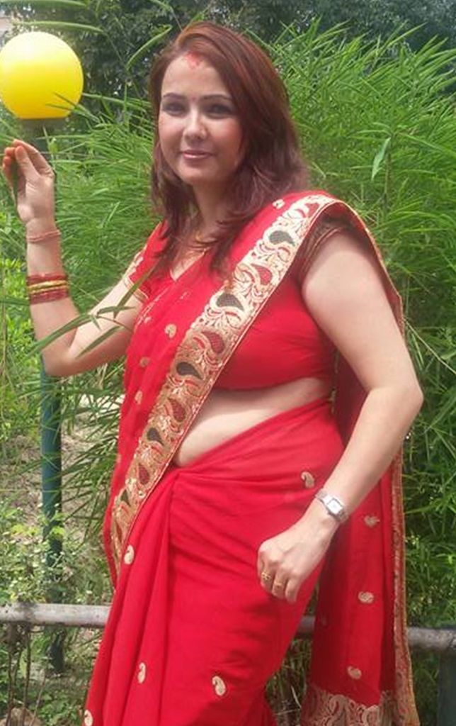 Photo aunty sexy indian mom