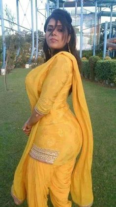 Punjabi bhabhi punjabi suit nude big ass pic