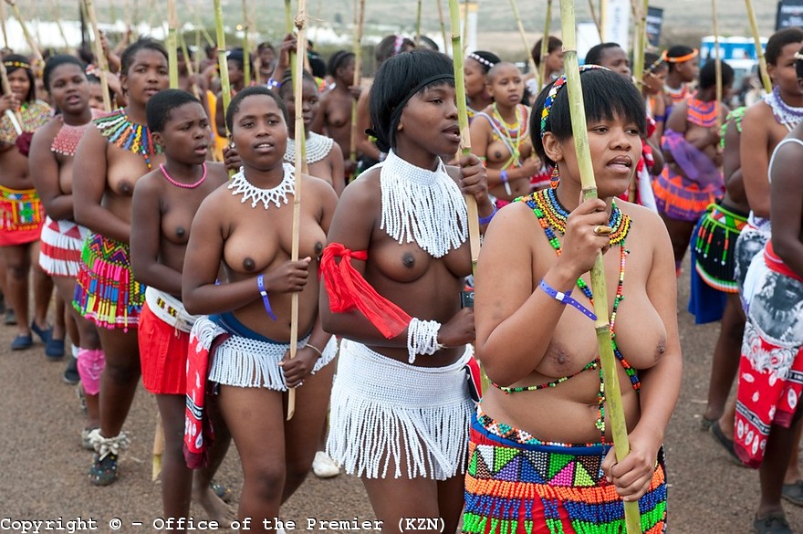 African zulu girl nude photo