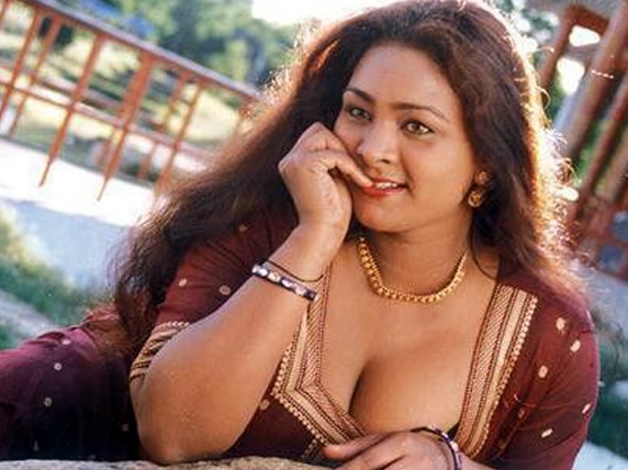 Hot mallu actress shakila