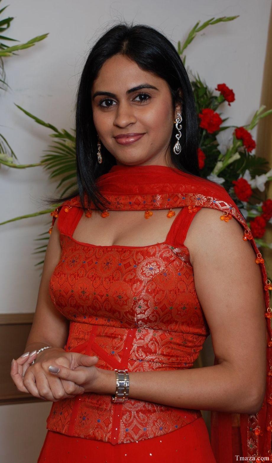 Tamil aunty pundai photos gallery is hot