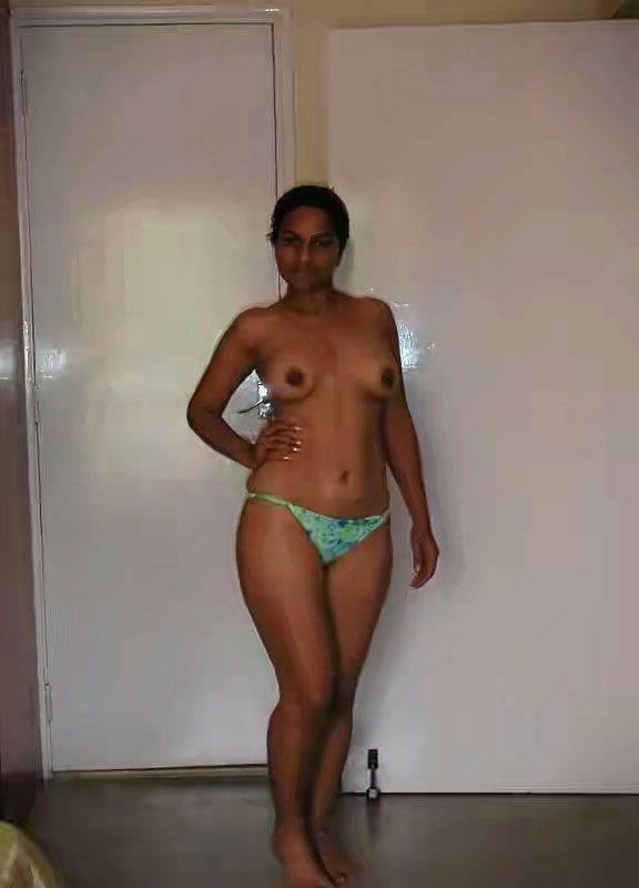Indian girls nude photoshoot
