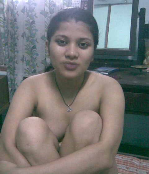 Nude indian girl scandal